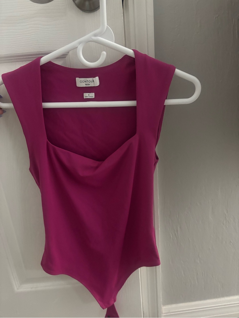 Aritzia Fuchsia Sleeveless Bodysuit